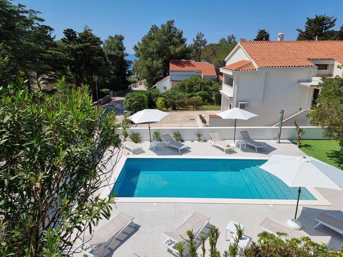Villa Flamingo Deluxe Novalja Buitenkant foto