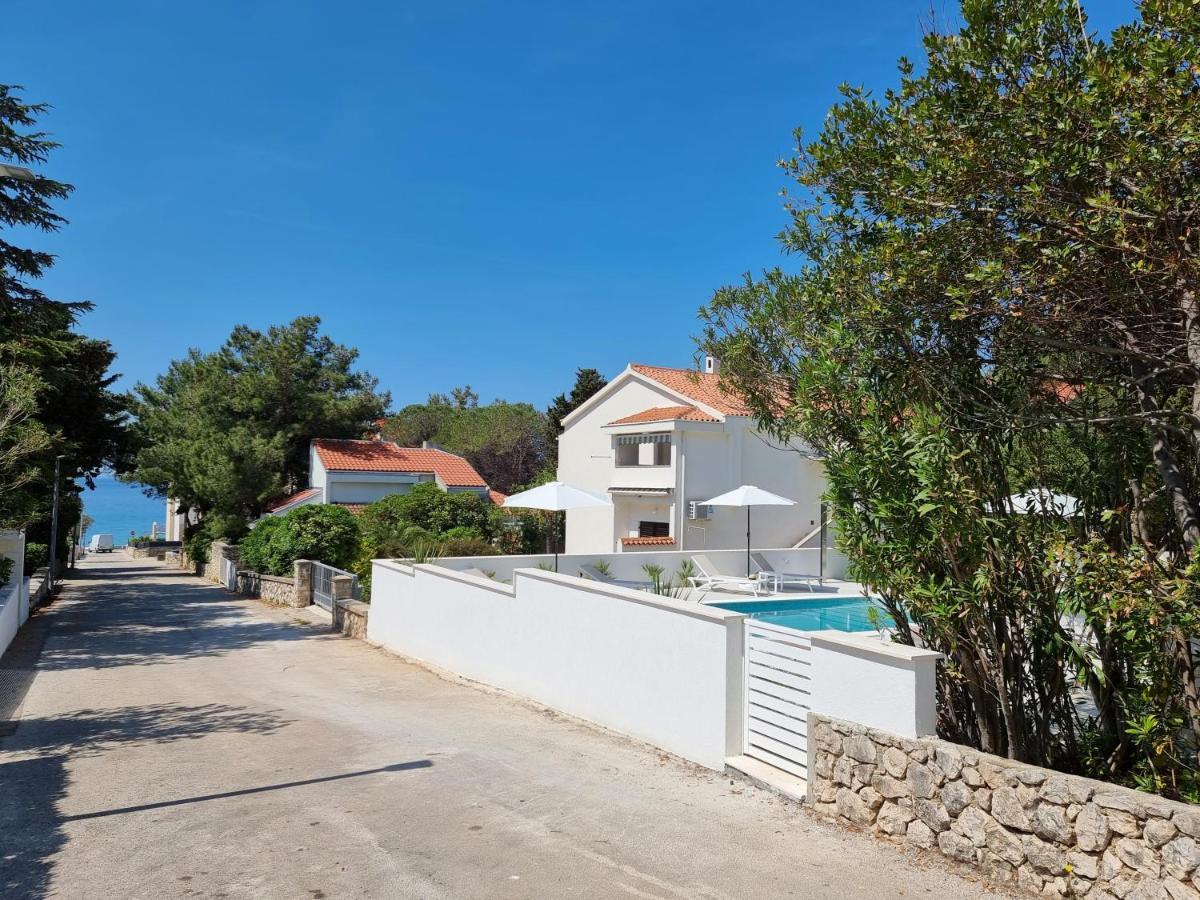 Villa Flamingo Deluxe Novalja Buitenkant foto